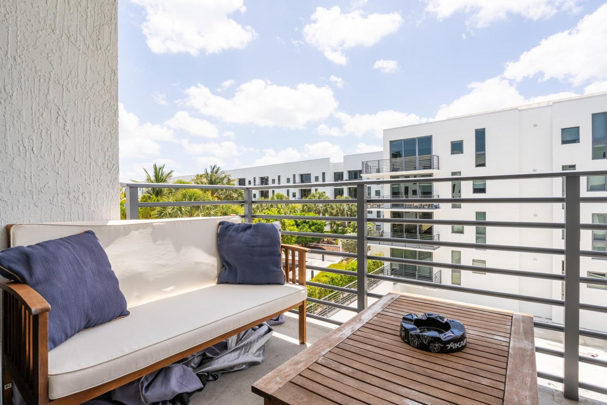 Modern Miami Suite - Pool Access In Prime Area * Miami